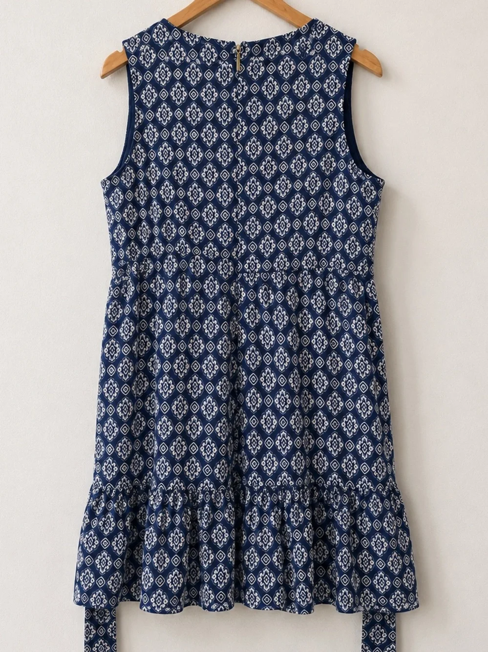 MICHAEL Michael Kors Knit Ruffle Hem Dress L Navy Blue Geometric Sleeveless